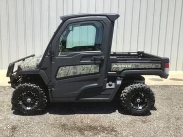 Main image John Deere XUV 835R