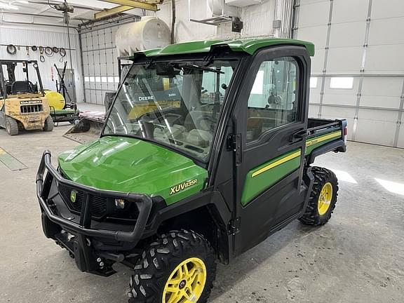 Image of John Deere XUV 835R equipment image 1