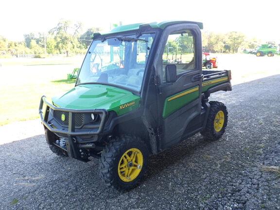 Image of John Deere XUV 835R Primary image