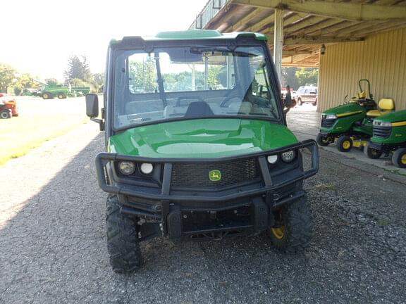 Image of John Deere XUV 835R equipment image 1