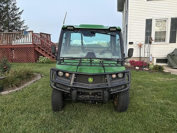 Image of John Deere XUV 835R equipment image 3