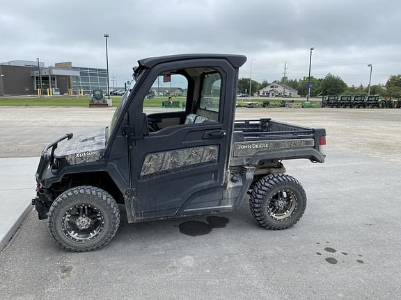 Image of John Deere XUV 835R equipment image 4