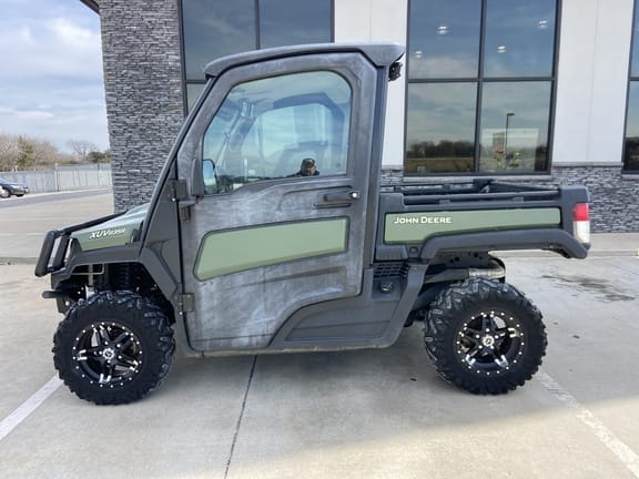 Main image John Deere XUV 835R