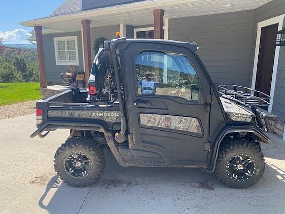 Image of John Deere XUV 835R equipment image 2
