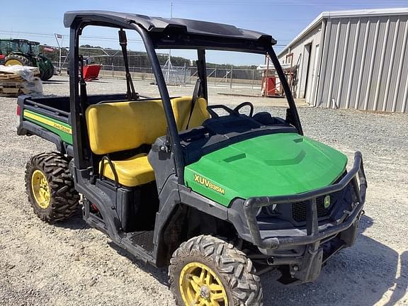 Image of John Deere XUV 835M equipment image 2
