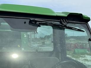 Main image John Deere XUV 835R 10