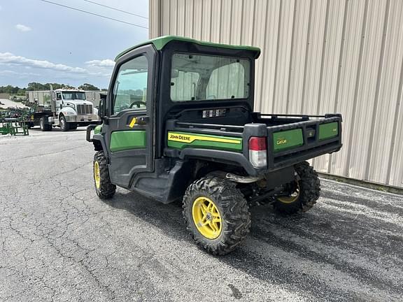 Image of John Deere XUV 835R equipment image 4