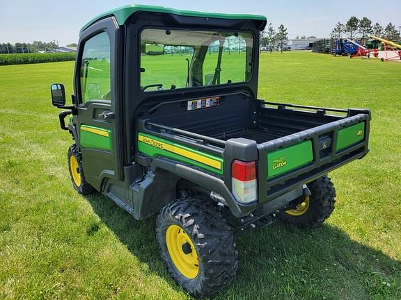 Image of John Deere XUV 835R equipment image 2