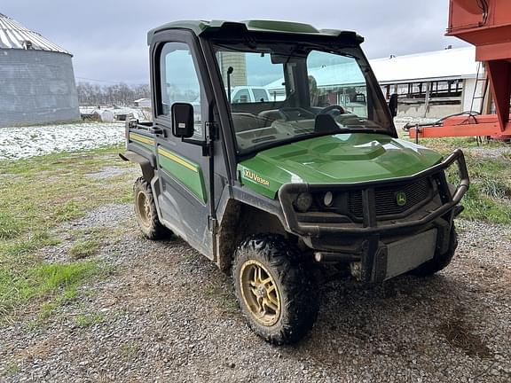 Image of John Deere XUV 835R equipment image 3