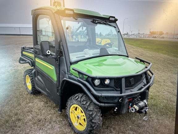 Main image John Deere XUV 835R