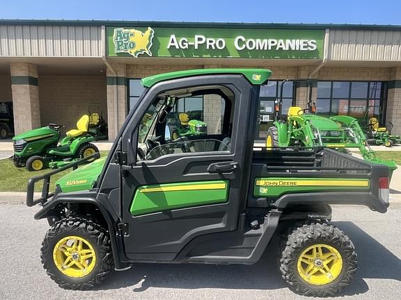 Image of John Deere XUV 835R Primary image
