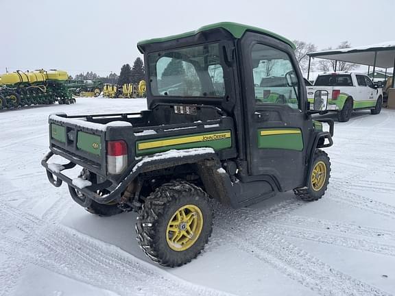 Image of John Deere XUV 835R equipment image 3