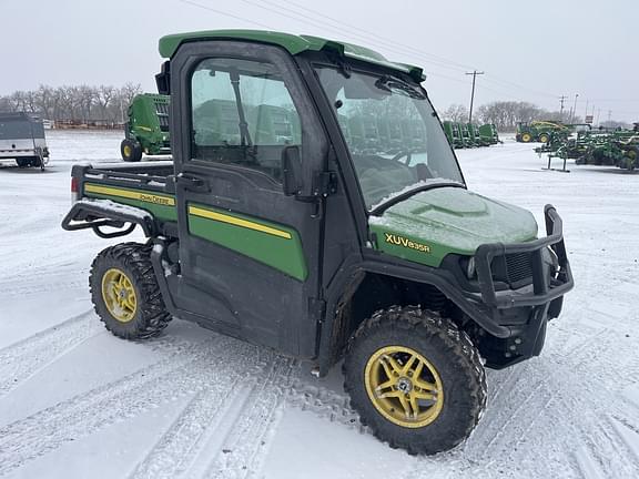 Image of John Deere XUV 835R Primary image