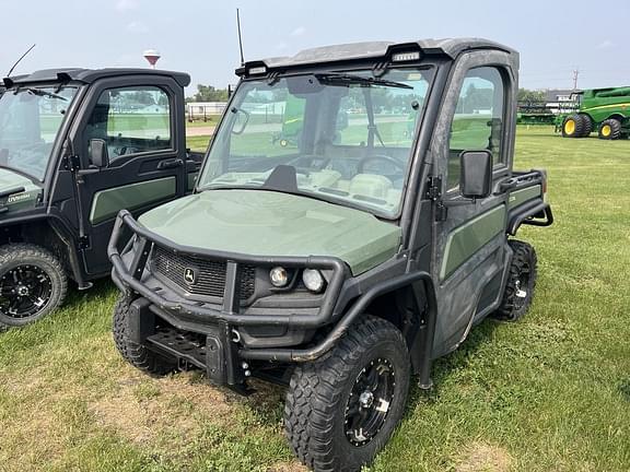 Image of John Deere XUV 835R equipment image 2