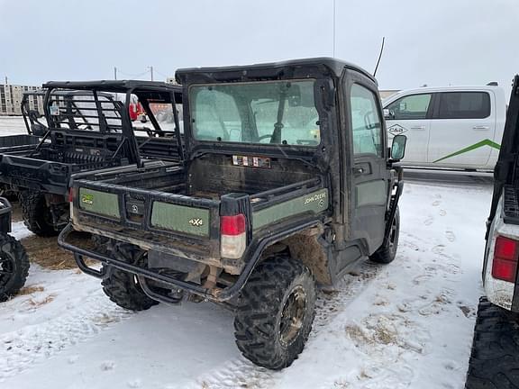 Image of John Deere XUV 835R equipment image 2