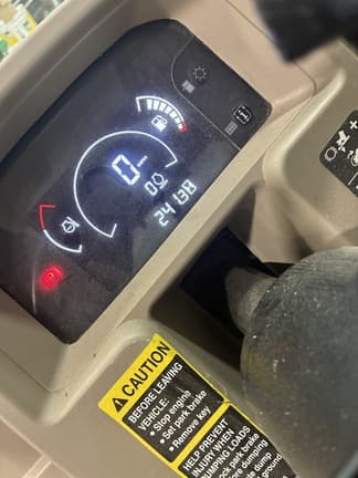 Image of John Deere XUV 835R equipment image 4