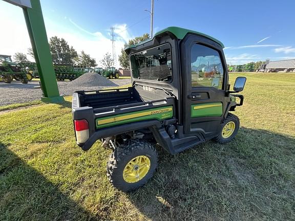 Image of John Deere XUV 835R equipment image 3