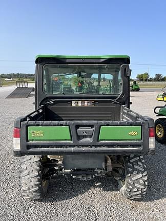 Image of John Deere XUV 835R equipment image 3