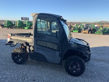 Main image John Deere XUV 835R
