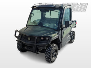 2020 John Deere XUV 835R Image