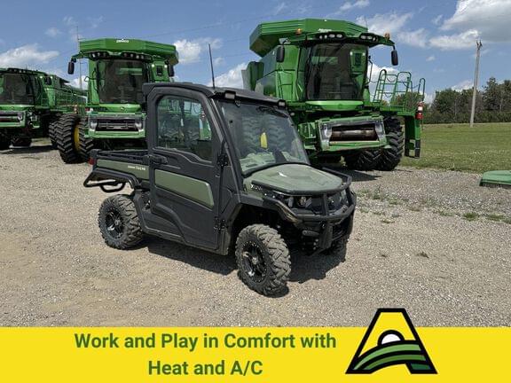 Image of John Deere XUV 835R Primary image