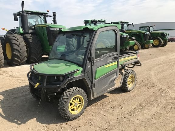 Main image John Deere XUV 835R
