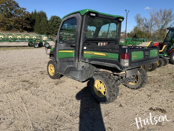 Image of John Deere XUV 835R equipment image 3