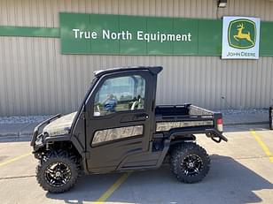 Main image John Deere XUV 835R 0