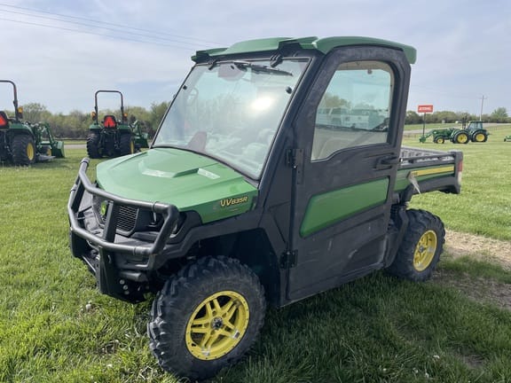 Main image John Deere XUV 835R