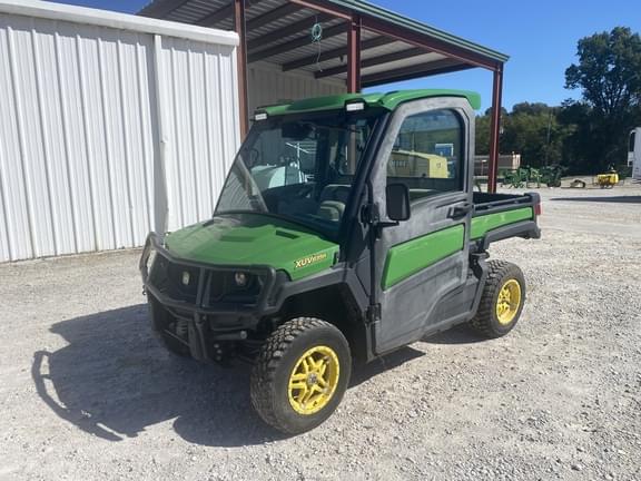 Image of John Deere XUV 835R Primary image