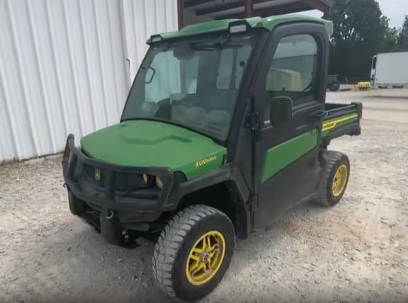Image of John Deere XUV 835R Primary image