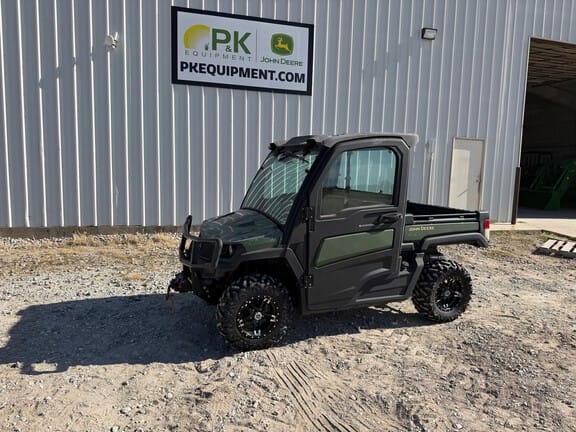 Main image John Deere XUV 835R