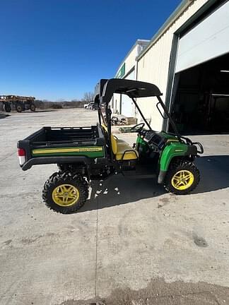 Image of John Deere Gator XUV 855M equipment image 2