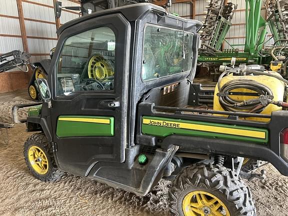 Image of John Deere XUV 865M Primary image