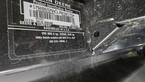 Image of John Deere XUV 865M equipment image 4