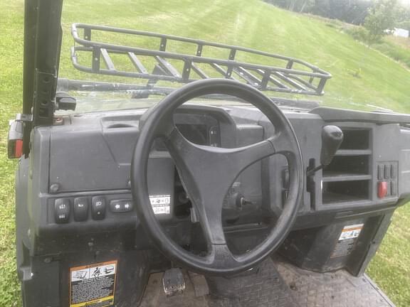 Image of John Deere XUV 865M equipment image 2