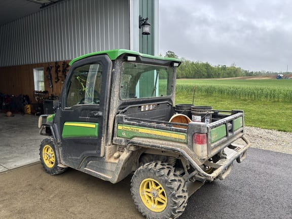 2020 John Deere XUV 865R Equipment Image0