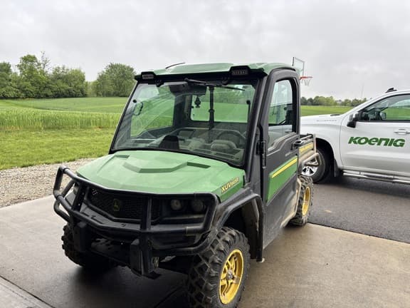 Image of John Deere XUV 865R equipment image 2