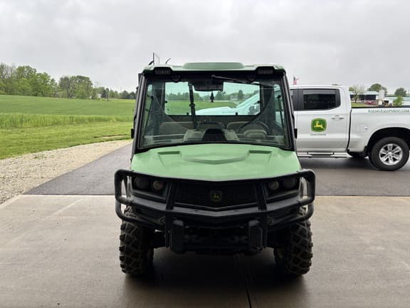 Image of John Deere XUV 865R equipment image 3