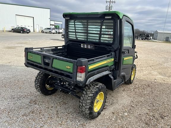 Image of John Deere XUV 865R equipment image 4