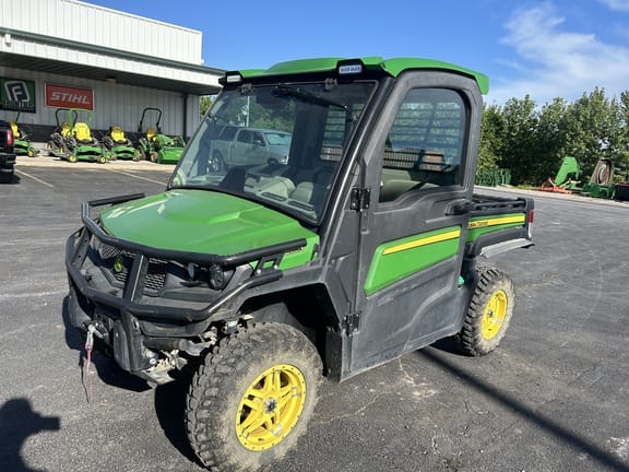 2020 John Deere XUV 865R Equipment Image0