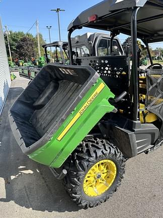 Image of John Deere XUV 590M S4 equipment image 2