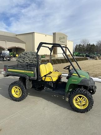 Image of John Deere XUV 825M Primary image