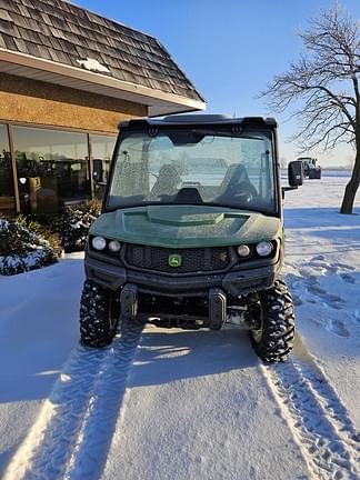 Image of John Deere XUV 835M equipment image 3