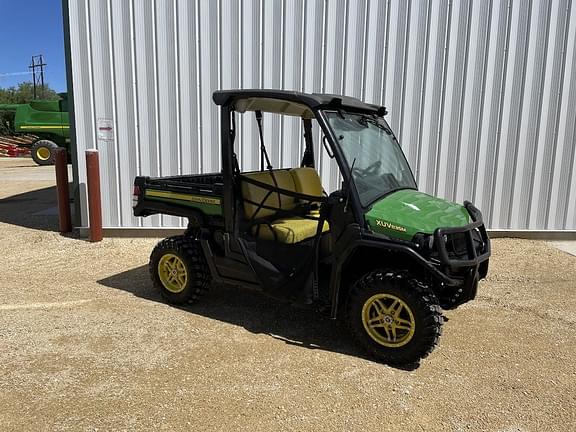 Image of John Deere XUV 825M Primary image