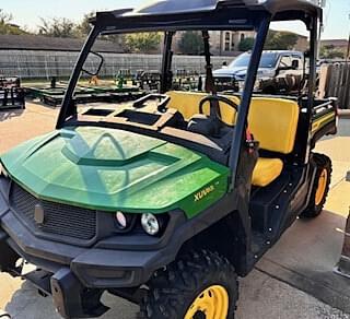 Image of John Deere XUV 835M equipment image 3