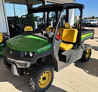 Image of John Deere XUV 835M Primary image