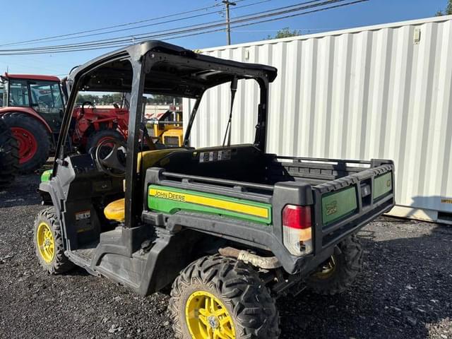 Image of John Deere XUV 835M equipment image 3