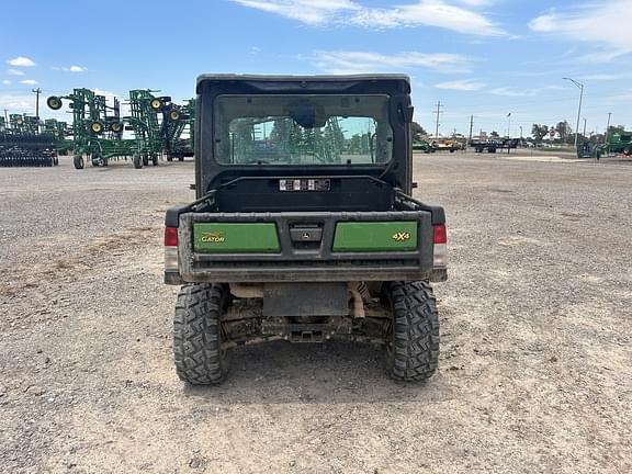 Image of John Deere XUV 835M equipment image 3