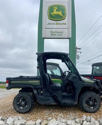 Main image John Deere XUV 835M